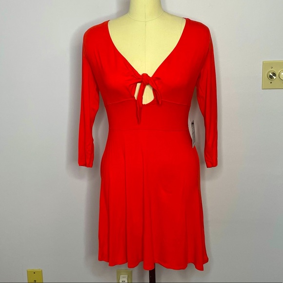 Express Dresses & Skirts - Express Body-Con Knot Tie Front Dress Red